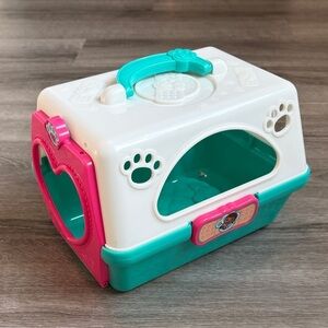 Doc McStuffins vet pet carrying case